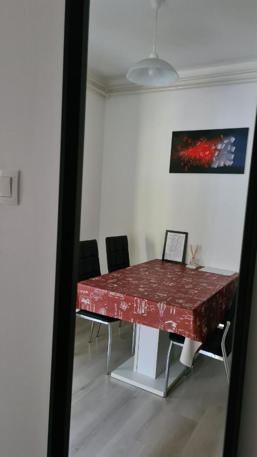 Zorka Apartman Appartement Keszthely Buitenkant foto